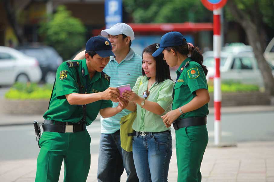 Lập đường dây nóng, hỗ trợ khách du lịch tại Hà Nội