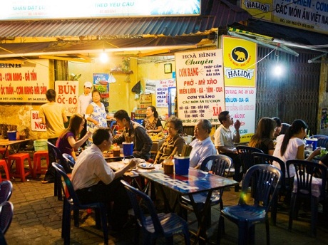 Biến khu phố cổ thành tuyến phố ẩm thực